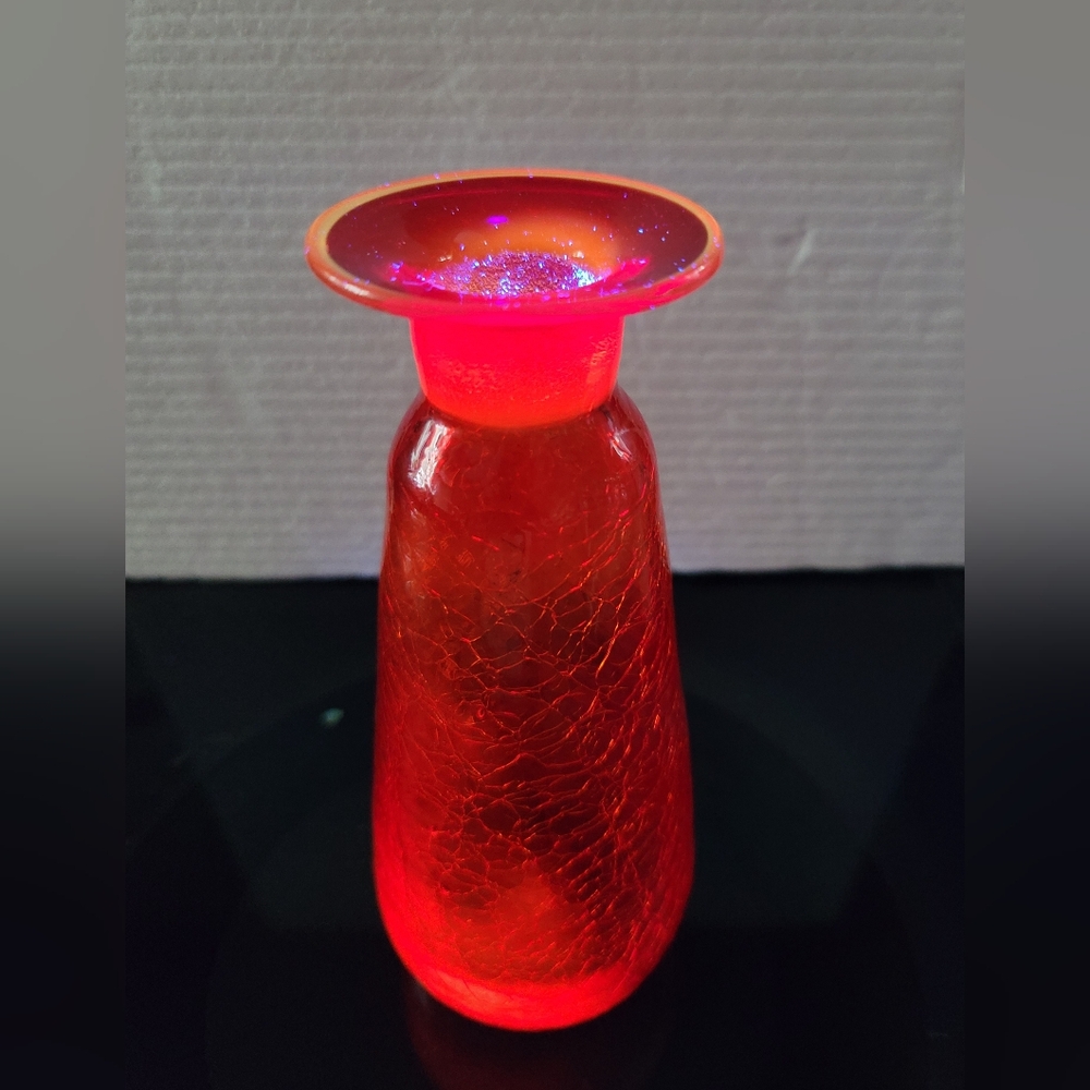 Vintage Red Crackle Glass Deco Bottle  Rainbow Glass, Blenko? Amberina Cadmium